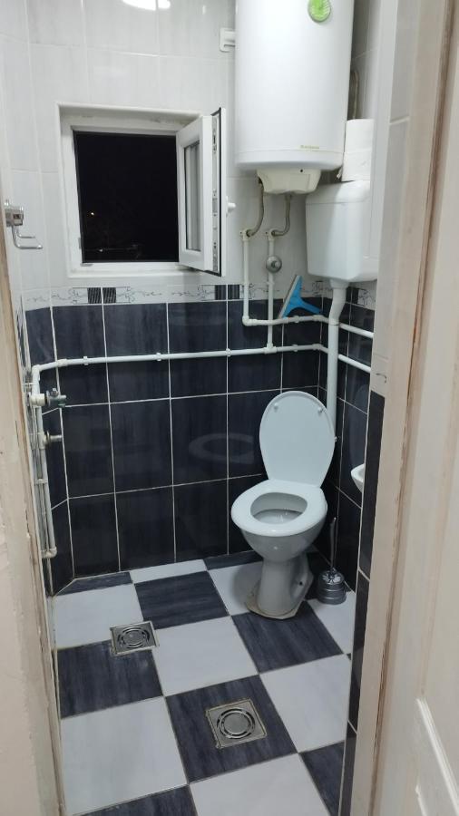 Small Apartment Private Bathroom Strong Wi-Fi Белград Экстерьер фото